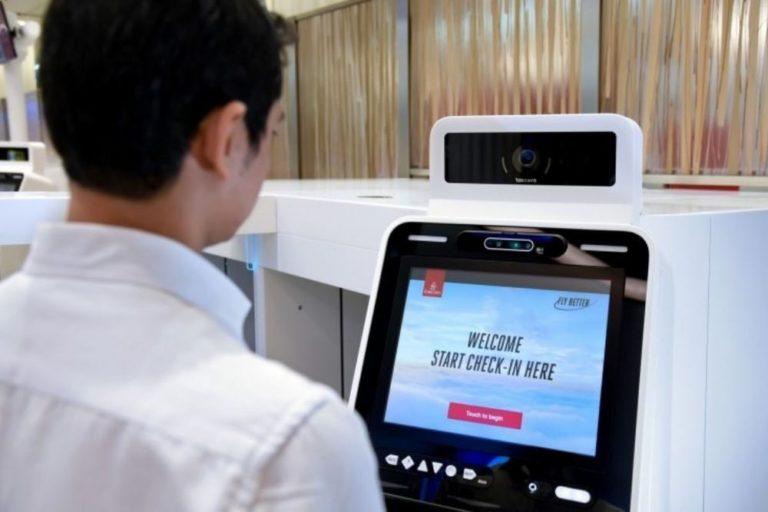 Emirates self-check in