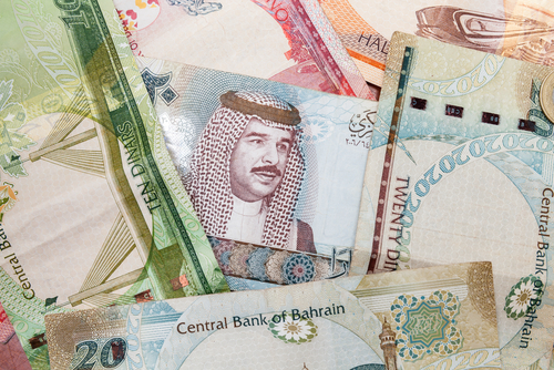 ما هو نطاق رواتب وظائف تدريس اللغة الإنجليزية في البحرين؟