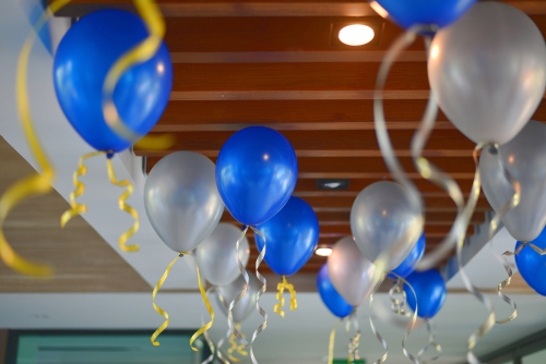 Fill HisHer Office Up with Balloons at The End of The Workday