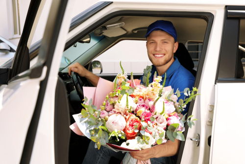 Send Your Boss His Favorite FruitFlowers Delivery