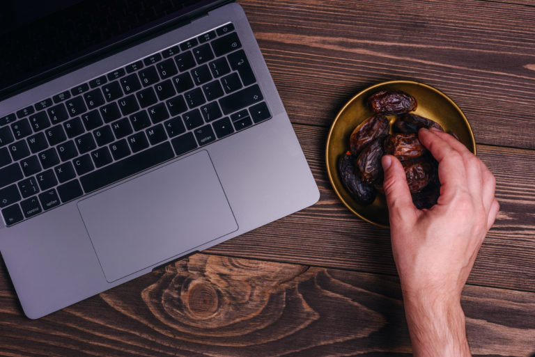 a Fasting Coworker in Ramadan
