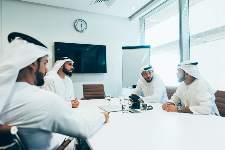 الإمارت تعتمد جملة من القرارات لزيادة مستهدفات التوطين في القطاع الخاصد.جوب