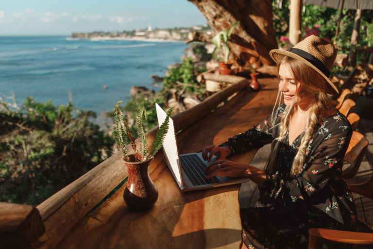 Pros and Cons of Freelancing